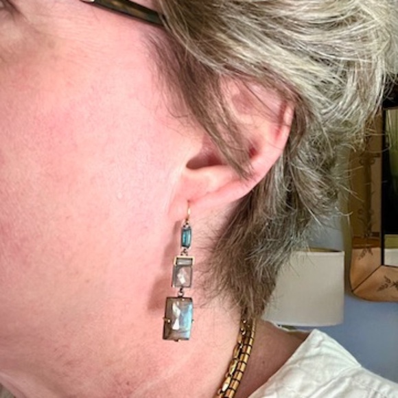 Nak Armstrong Drop Earrings - Picture 3 of 4